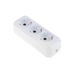 Колодка Toker 3R 3гн с/з белый индивидуальная упаковка (1/50)