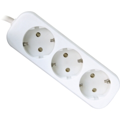 Удлинитель Defender E318, 3 розетки, ПВС 3*1,0 мм2, мощность 2200 Вт, ток 10А, с/з, белый, 1,8 м (1/