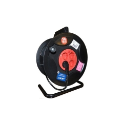 Удлинитель на катушке 40м 4гн зем (ПВС 3*1,5)