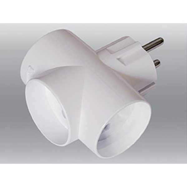 Тройник Toker 3Т16 универсальный белый (16А, АБС, инд. упаковка)